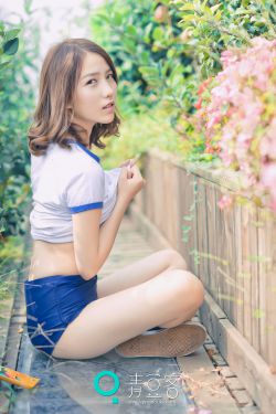 皇上在御花园C了太子妃